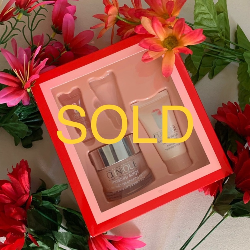 3 pc Moisture Surge Set by Clinique w/box